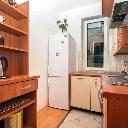 Apartment Leo Apartman *