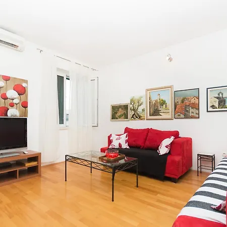 Apartment Leo * Split